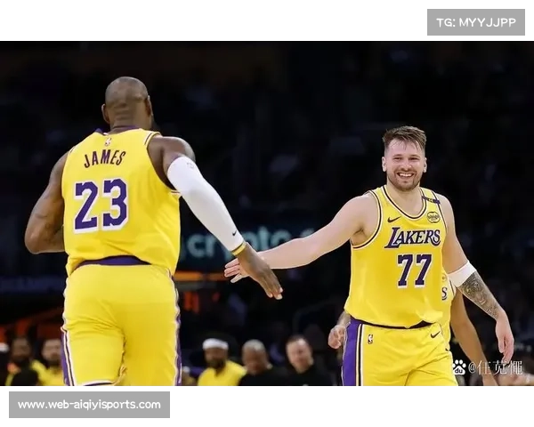 湖人客场挑战开拓者 西部第三席位争夺战一触即发